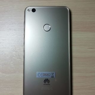 ✨美品✨スマートフォン　HUAWEI nova lite（ゴールド）