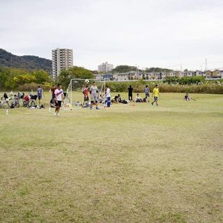 サッカーをやりたい方一緒にしましょう!!!毎週の日曜日15時半ぐらいの画像