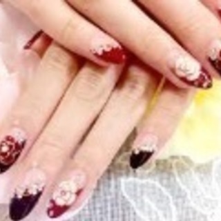 ネイリスト アイリスト募集いたします！服部天神駅の画像