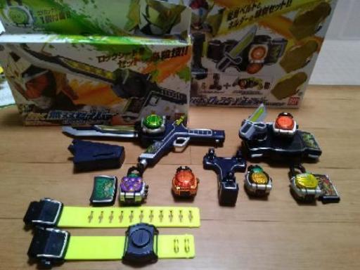戦極ドライバー　ロックシードホルダー　スペシャルセット　と　無双セイバー　２つセット