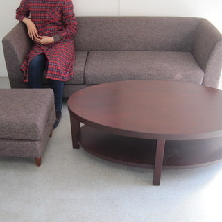 美品 おしゃれなソファー オットマン付き 数か月間のみ使用 横幅...