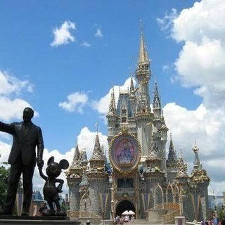 ✨🌈🏰🐾本場のディズニー・フロリダを感じたいっ🏰🎈🌈✨テーマパー...