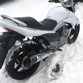他在庫多数！★スズキ GSR250 始動動画あり 転倒車につき破損ありレストアベース★交換下取り上取り可札幌の画像