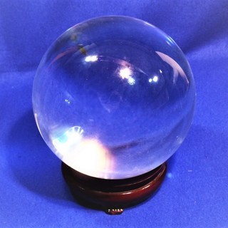クリスタルガラスボール　直径20ｃｍ　重量10ｋｇ！　ガラスの球　占い師の水晶玉の画像