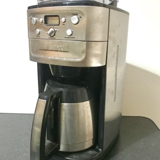 コーヒーメーカー　全自動　タイマー付きの画像