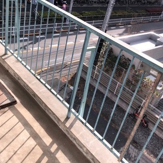 塗装業者、探しています。