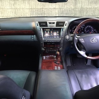 値下げ！LS460 上級グレード バージョンS Iパッケージ 本革 サンルーフ！の画像