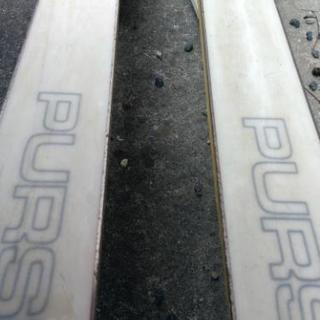 スキー板+ストックセットの画像