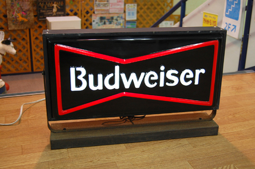 Budweiser/バドワイザー 電飾 看板 店舗販促品 ディスプレイ 照明 お店に 札幌市 清田区 平岡 