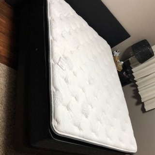 シーリー 最高級マットレス クラウンジュエル  ほぼ新品美品の画像