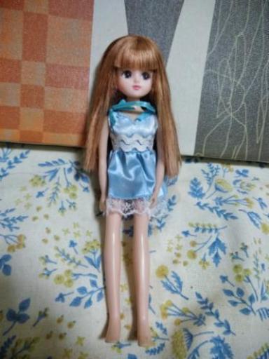 リカちゃん人形　美品　ドレス込み②