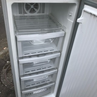 家庭用冷凍庫の画像