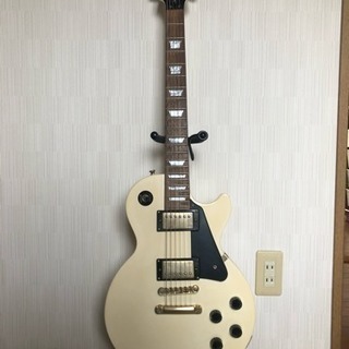 Epiphone レスポールギター 白 ソフトケース付き (動作確認済み。異常なし。) 取引場所広い