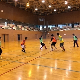 １２月１３日(木曜)刈谷エンジョイmixフットサル(^ ^) - スポーツ