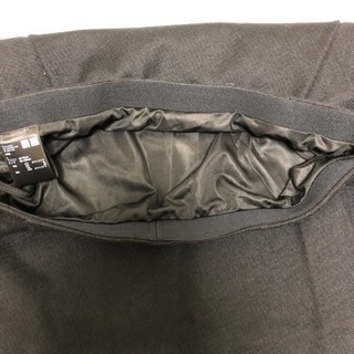 【値下げ】ほぼ新品 ユニクロ冬スカートの画像
