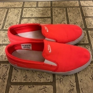 NIKE スリッポン ナイキ オレンジ 中古 値下げしました❗️の画像