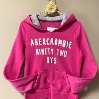 abercrombie 【アバクロ】パーカー♪