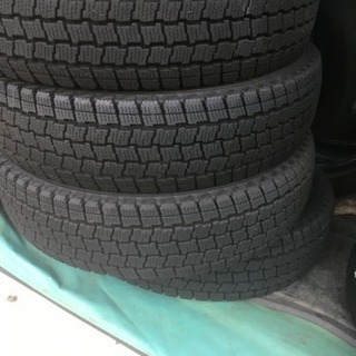 145/80R12 グッドイヤースタッドレス 4本