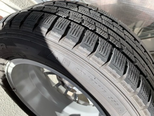 GOOD YEAR★スタッドレスタイヤ【215/60R16】ホイール付き