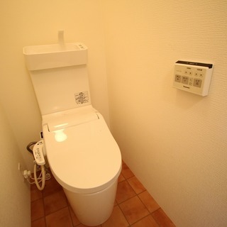 千葉市若葉区高品町【サニーハイツ高品】東千葉駅まで徒歩１６分！高品交差点近く！事務所や店舗に！！ - 賃貸（マンション/一戸建て）