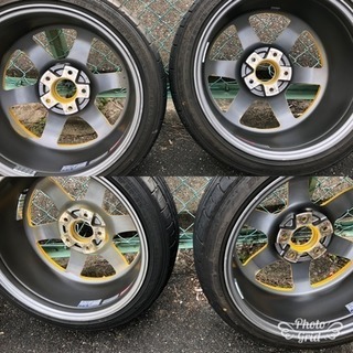 17インチホイール  タイヤ付き4本の画像