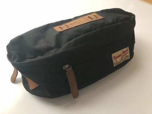 ビームス ボディバッグ