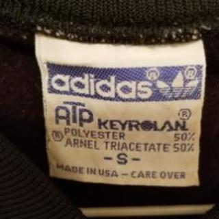 adidas社ジャージの画像