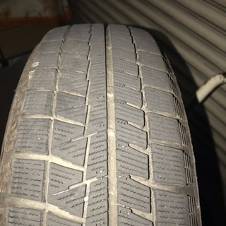 [バリ溝] 2015年製造 BLIZZAK 155/65R13 スタッドレスタイヤの画像