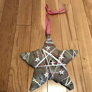 ★クリスマス★北欧で買った木の皮で作った大きな星のオーナメント