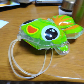 【新品】ビニールの金魚のおもちゃの画像
