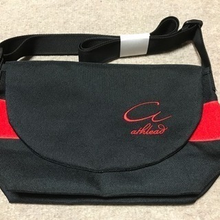 ATHLEAD ミニメッセンジャーバッグ