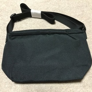 ATHLEAD ミニメッセンジャーバッグの画像