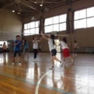 シャトルうちましょ。バドミントン🏸🎶
