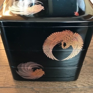 【超美品】漆塗り 三段重 重箱 お重 おせち料理などに！の画像
