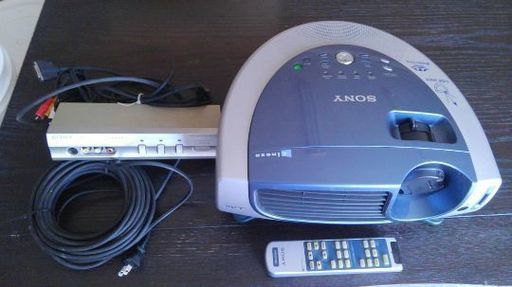 SONY  プロジェクター