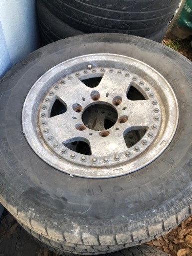 ハイエース、キャラバン、エルグランドなど6穴