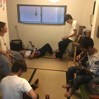 歌えや踊れや色付けしようや！さよなら平成 あばよ〜だ忘年会