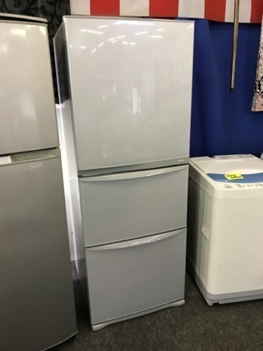 東芝340L　自動製氷機付き　3ドア