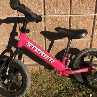 ストライダーの画像