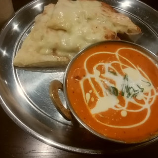 21日(金)の夜にインドカレー屋へ行きます！