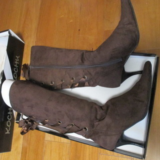 値下げ！茶色　スエード調ブーツの画像