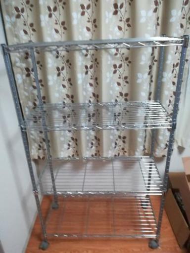 メタルラック　直接手渡しです。