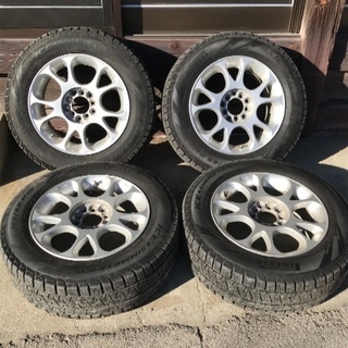 中古:スタッドレスタイヤアルミ付き195/65/15の画像