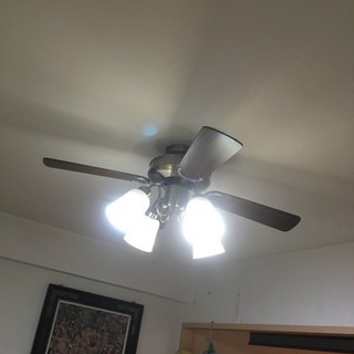 シーリングファンライト リモコン付きの画像