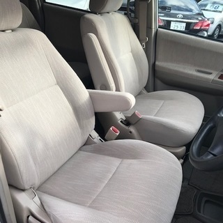 トヨタ ノア 2.0X Vセレクション　地デジナビの画像