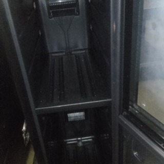 ハーフミラーワインセラー 53Lの画像