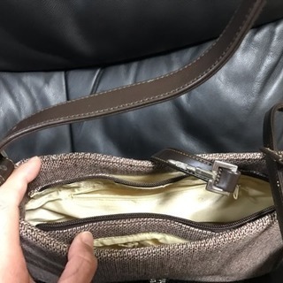 秋冬に美品布目調2way bagインナーポーチ付き¥1000‼️の画像