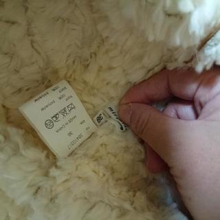 ほぼ未使用品！mirroringのコートの画像