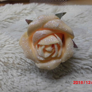 髪飾り　造花　Ｕピン③