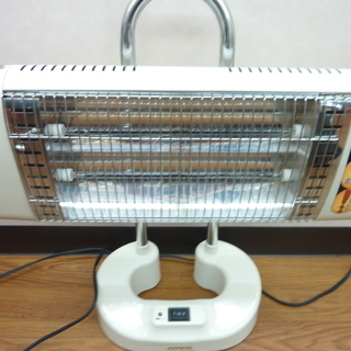 電気ストーブ　ZEPEAL/ゼピール DCH-A602-WH 2012年製の画像